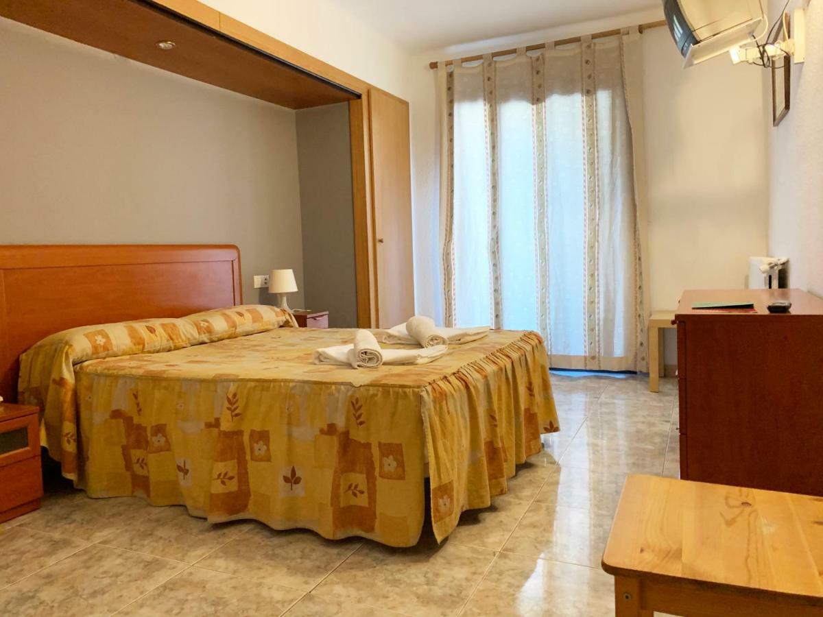 Sant Julià de Lòria Hotel Barcelona מראה חיצוני תמונה