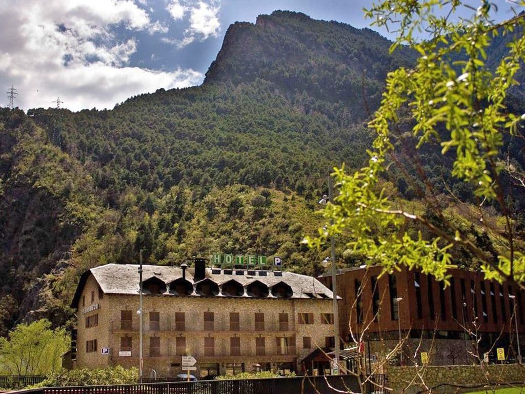 Sant Julià de Lòria Hotel Barcelona מראה חיצוני תמונה